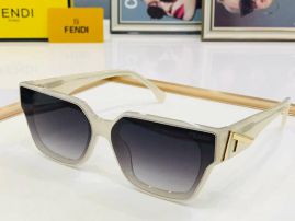 Picture of Fendi Sunglasses _SKUfw52141112fw